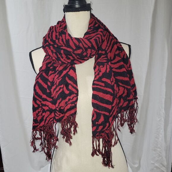 Red black tiger print scarf with tassels - Picture 1 of 2